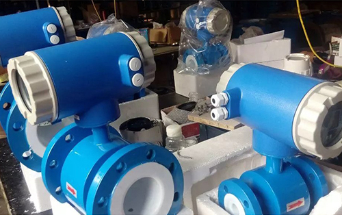 dn25电磁流量计产品图